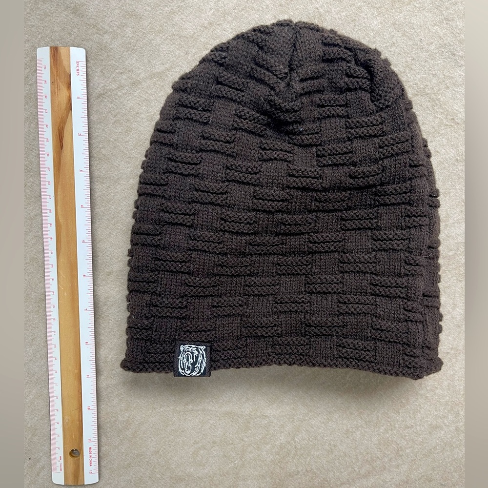 Bear Knit Snowboarding Beanie with Sherpa thermal lining